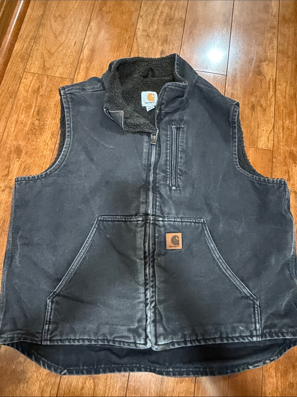 Carhartt vintage Black Sherpa-Lined Work Vest
